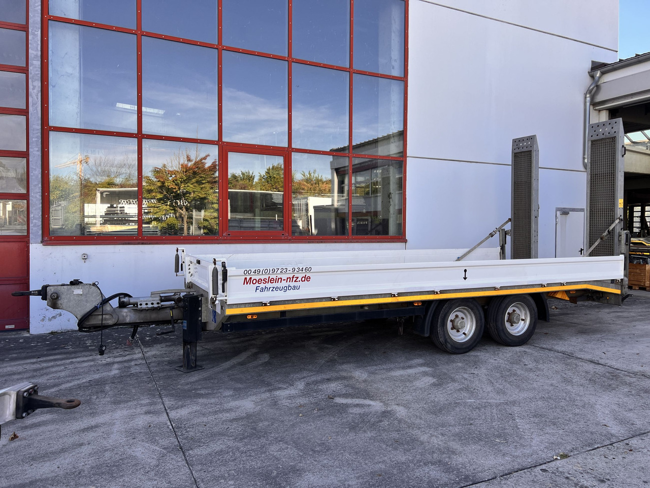 Möslein TTS 11 Schwebheim Tandemtieflader - קרון נגרר עם מטען נמוך: תמונה 3 Möslein TTS 11 Schwebheim Tandemtieflader - קרון נגרר עם מטען נמוך: תמונה 3