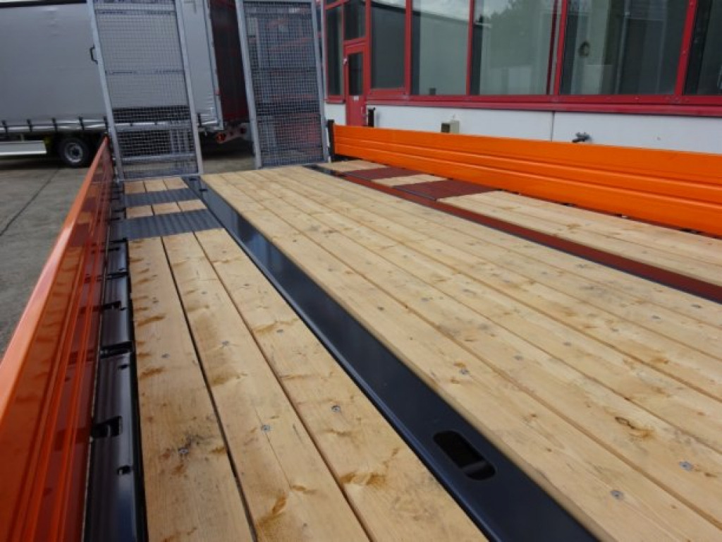 Möslein TTT 11-6,2 BR Orange Tandemtieflader mit breiten RampenNeufahrzeug - קרון נגרר עם מטען נמוך: תמונה 5 Möslein TTT 11-6,2 BR Orange Tandemtieflader mit breiten RampenNeufahrzeug - קרון נגרר עם מטען נמוך: תמונה 5