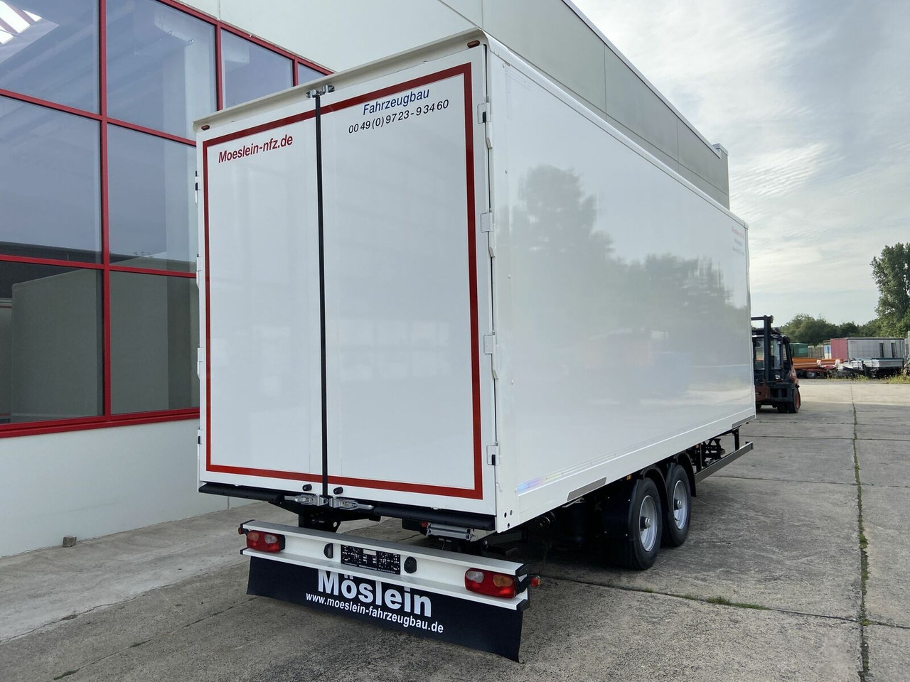 Möslein Tandem- Koffer, Durchladbar, -- Neufahrzeug -- - קרון נגרר בתיבה סגורה: תמונה 5 Möslein Tandem- Koffer, Durchladbar, -- Neufahrzeug -- - קרון נגרר בתיבה סגורה: תמונה 5