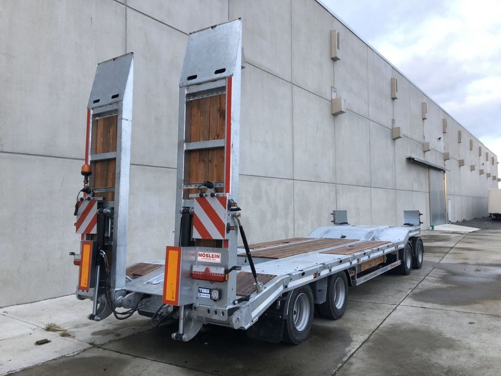 Möslein neuer 4 Achs Tieflader hydraulischen Rampen - קרון נגרר עם מטען נמוך: תמונה 4 Möslein neuer 4 Achs Tieflader hydraulischen Rampen - קרון נגרר עם מטען נמוך: תמונה 4