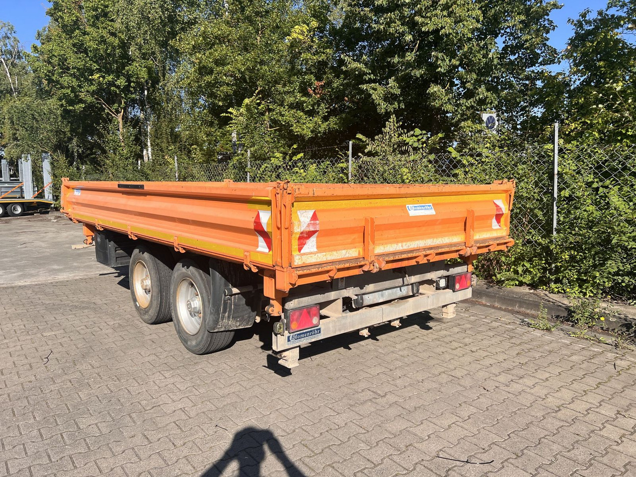 Müller-Mitteltal 14 t Tandemkipper- Tieflader - קרון נגרר עם מזהיר: תמונה 2 Müller-Mitteltal 14 t Tandemkipper- Tieflader - קרון נגרר עם מזהיר: תמונה 2
