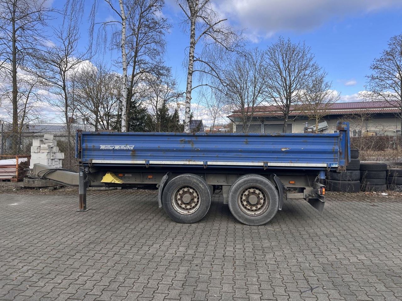 Müller-Mitteltal 18 t Tandemkipper- Tieflader - קרון נגרר עם מזהיר: תמונה 3 Müller-Mitteltal 18 t Tandemkipper- Tieflader - קרון נגרר עם מזהיר: תמונה 3