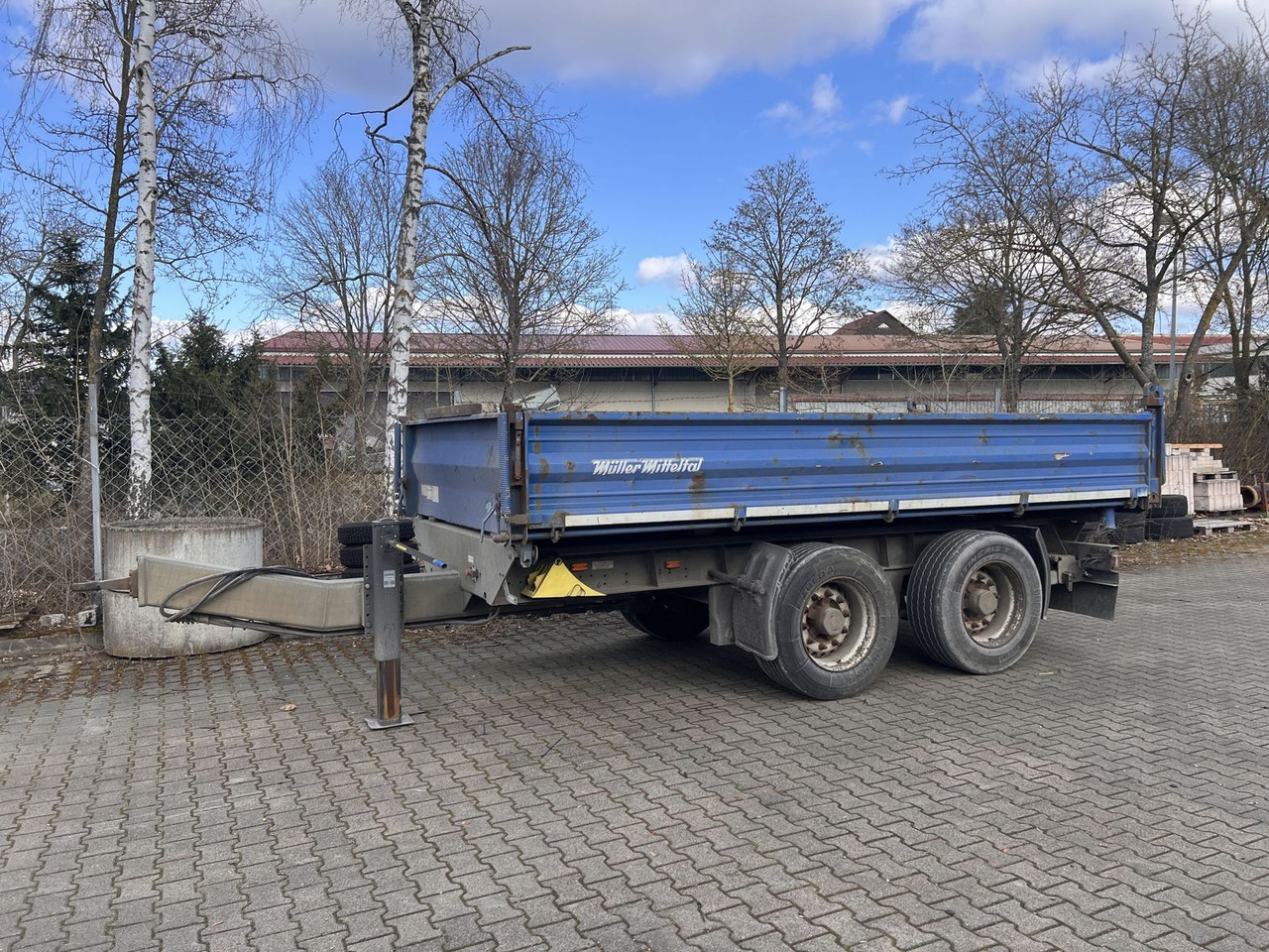 Müller-Mitteltal 18 t Tandemkipper- Tieflader - קרון נגרר עם מזהיר: תמונה 1 Müller-Mitteltal 18 t Tandemkipper- Tieflader - קרון נגרר עם מזהיר: תמונה 1