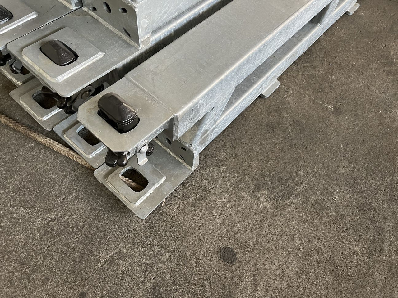 Müller-Mitteltal Ausgleichsbock für Satteltieflader incl. Conati - סמיטריילר עם מטען נמוך: תמונה 5 Müller-Mitteltal Ausgleichsbock für Satteltieflader incl. Conati - סמיטריילר עם מטען נמוך: תמונה 5