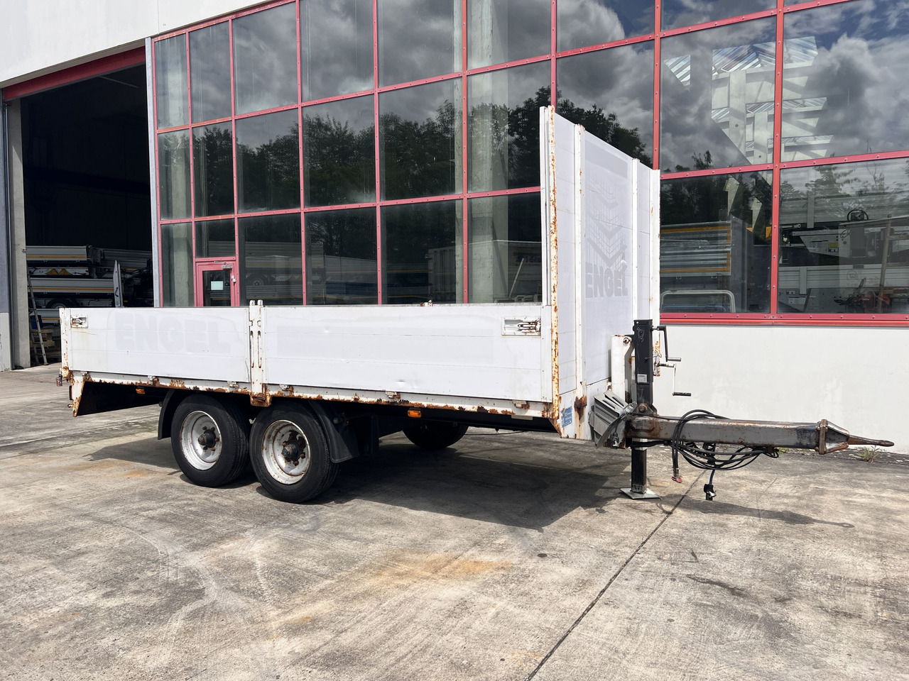 Müller Mitteltal EAL-TA Tandem- Pritschenanhänger - קרון נגרר צד נופל/ שטוח: תמונה 1 Müller Mitteltal EAL-TA Tandem- Pritschenanhänger - קרון נגרר צד נופל/ שטוח: תמונה 1