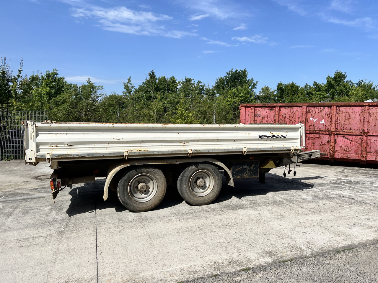 Müller Mitteltal TA-2 13,5 t Tandemkipper- Tieflader - קרון נגרר עם מזהיר: תמונה 3 Müller Mitteltal TA-2 13,5 t Tandemkipper- Tieflader - קרון נגרר עם מזהיר: תמונה 3