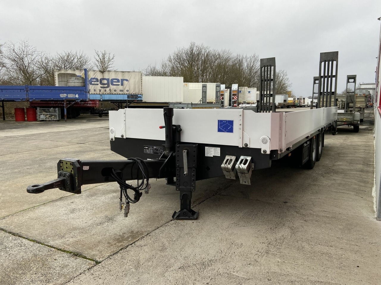 Tandemtieflader 7 m LadeflächeNeuwertig - קרון נגרר עם מטען נמוך: תמונה 5 Tandemtieflader 7 m LadeflächeNeuwertig - קרון נגרר עם מטען נמוך: תמונה 5