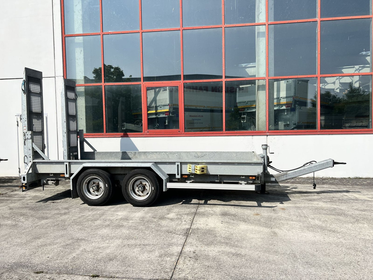 Tandemtieflader, Wenig Benutzt - קרון נגרר עם מטען נמוך: תמונה 1 Tandemtieflader, Wenig Benutzt - קרון נגרר עם מטען נמוך: תמונה 1