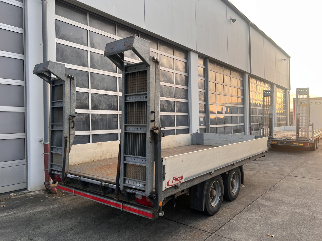 Tt Tandemtieflader - קרון נגרר עם מטען נמוך: תמונה 5 Tt Tandemtieflader - קרון נגרר עם מטען נמוך: תמונה 5