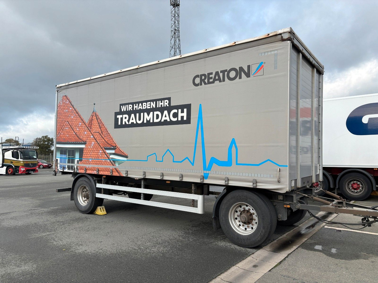 AZP18 Plane + Staplerhalterung - קרון נגרר עם וילונות צד: תמונה 5 AZP18 Plane + Staplerhalterung - קרון נגרר עם וילונות צד: תמונה 5