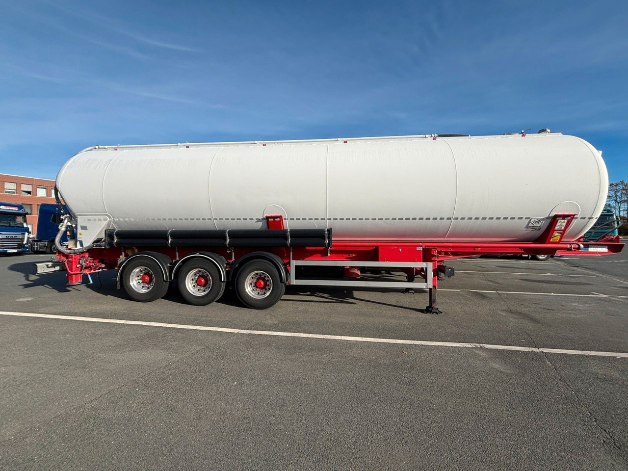 Feldbinder KIP 60.3 E-Hydraulik - סמיטריילר Silo: תמונה 5 Feldbinder KIP 60.3 E-Hydraulik - סמיטריילר Silo: תמונה 5