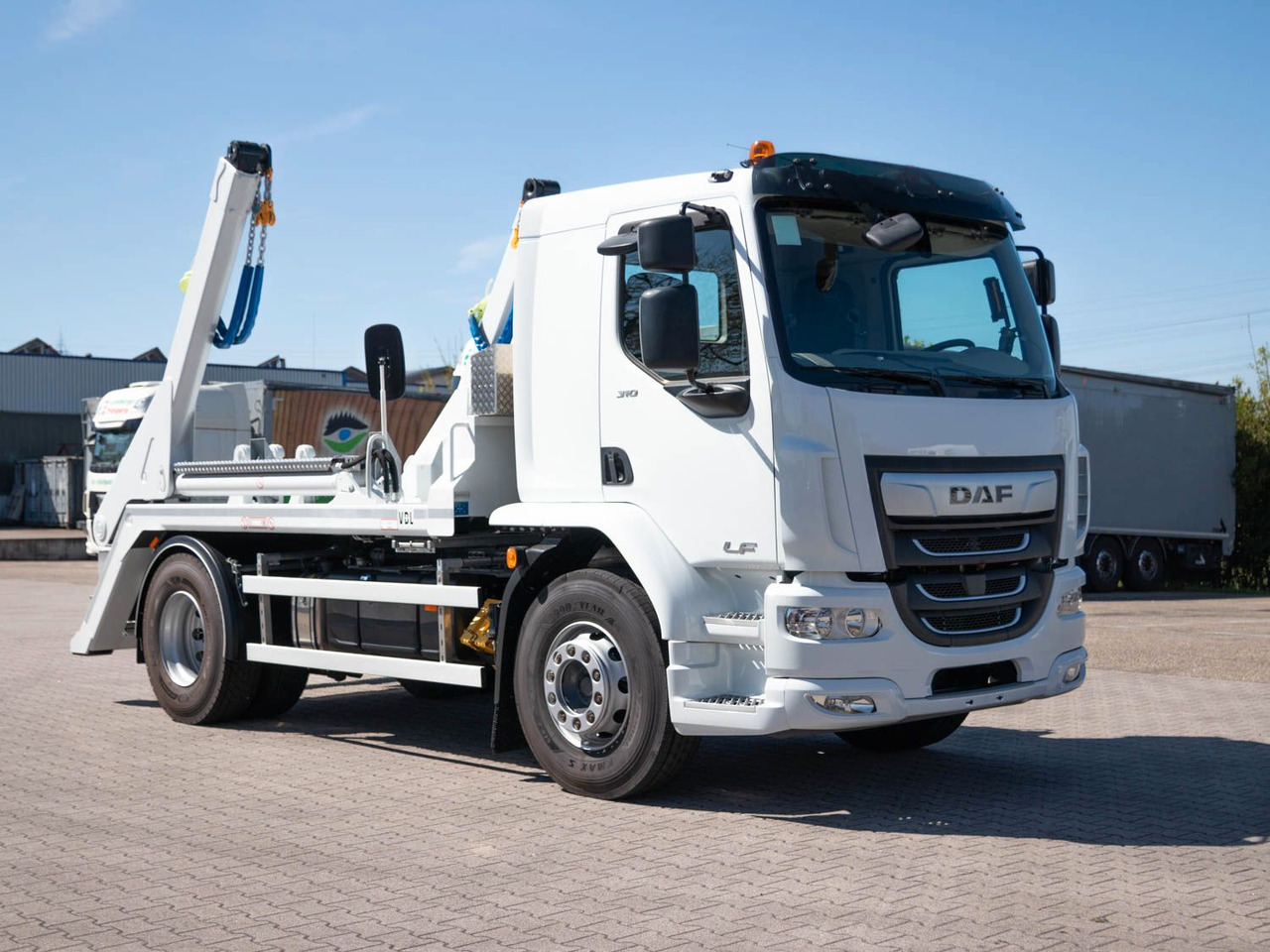 DAF FA LF 310 19t Absetzkipper VDL - מזהיר: תמונה 3 DAF FA LF 310 19t Absetzkipper VDL - מזהיר: תמונה 3