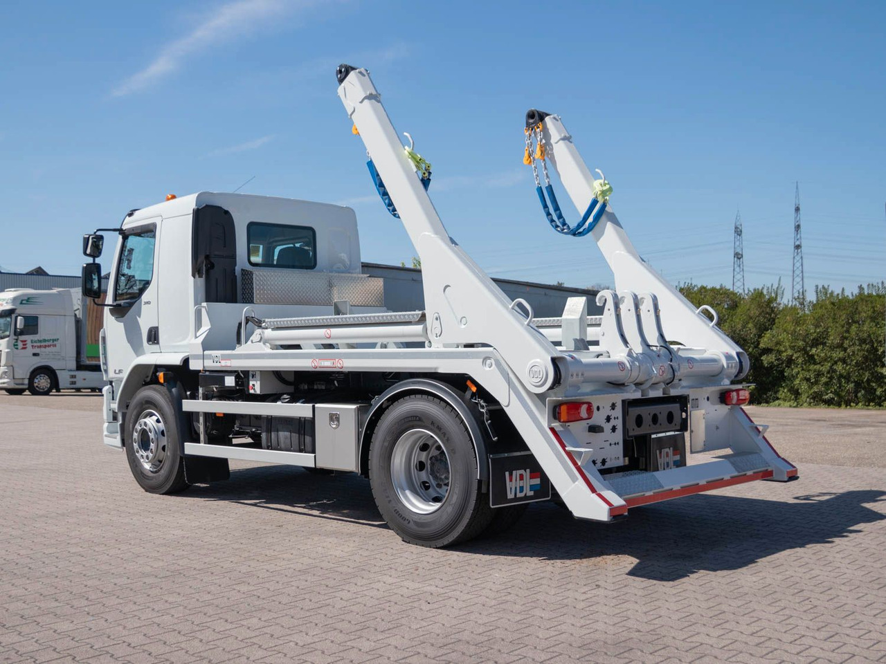 DAF FA LF 310 19t Absetzkipper VDL - מזהיר: תמונה 5 DAF FA LF 310 19t Absetzkipper VDL - מזהיר: תמונה 5