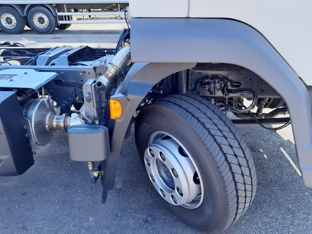 DAF FA XB 260 12t - משאית עם שלדת תא: תמונה 5 DAF FA XB 260 12t - משאית עם שלדת תא: תמונה 5