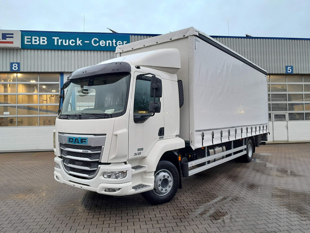 DAF FA XB 290 16t Junge Curtainsider - משאית וילונות צד: תמונה 1 DAF FA XB 290 16t Junge Curtainsider - משאית וילונות צד: תמונה 1