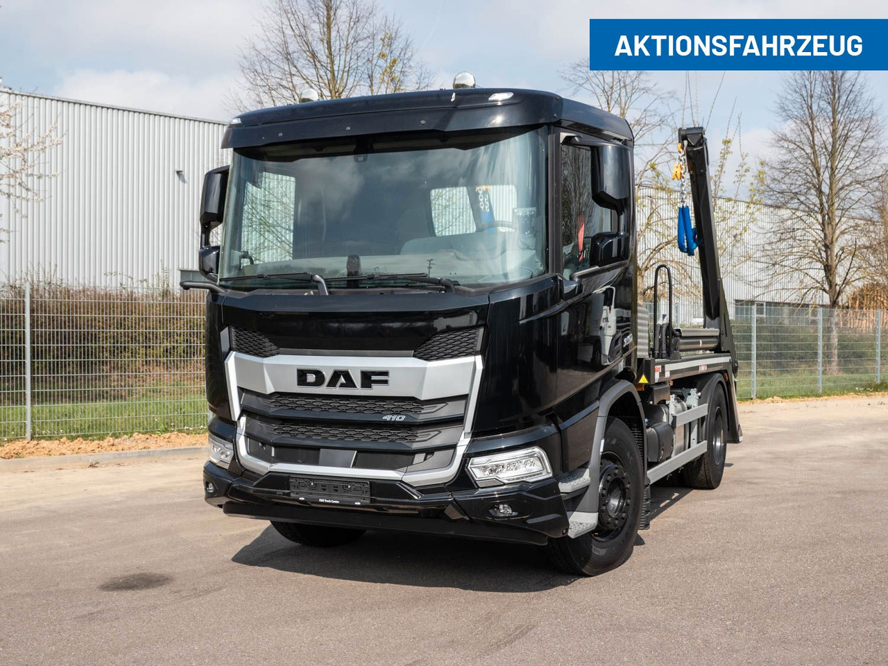 DAF FA XD 410 VDL Absetzkipper DAF FA XD 410 VDL Absetzkipper - משאית דילוג העמסה: תמונה 1 DAF FA XD 410 VDL Absetzkipper DAF FA XD 410 VDL Absetzkipper - משאית דילוג העמסה: תמונה 1