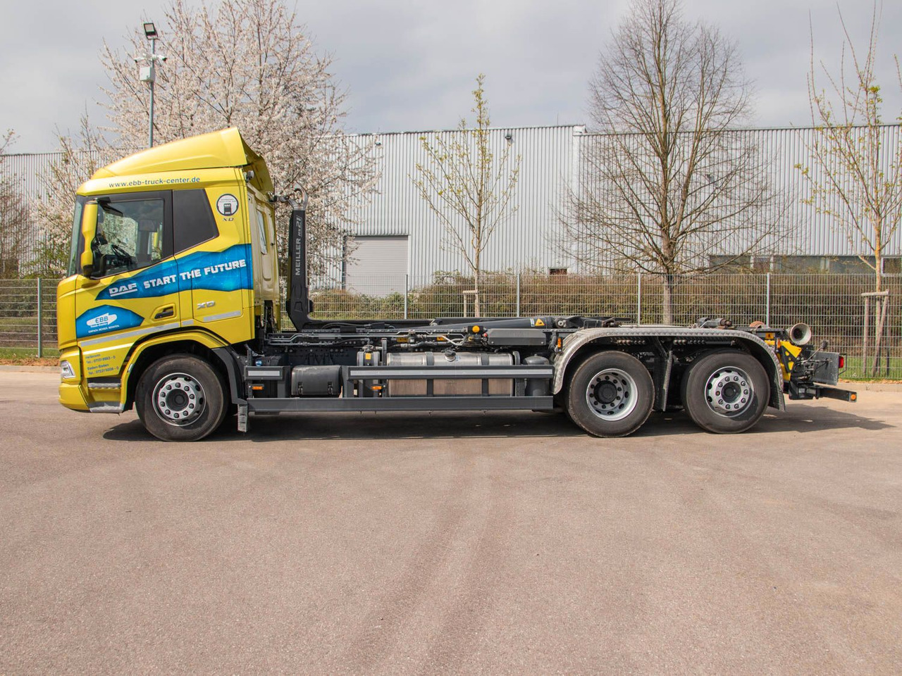 DAF FAN XD 450 SL Meiller Abrollkipper DAF FAN XD 450 SL Meiller Abrollkipper - משאית הרמת וו: תמונה 2 DAF FAN XD 450 SL Meiller Abrollkipper DAF FAN XD 450 SL Meiller Abrollkipper - משאית הרמת וו: תמונה 2