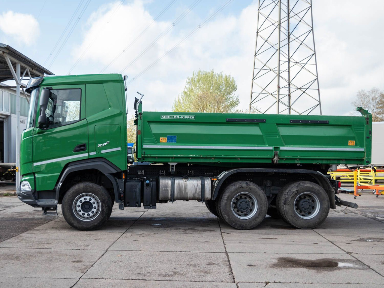 DAF FAT XFC 530 SL Meiller TRIGENIUS D 316 DAF FAT XFC 530 SL Meiller TRIGENIUS D 316 - מזהיר: תמונה 2 DAF FAT XFC 530 SL Meiller TRIGENIUS D 316 DAF FAT XFC 530 SL Meiller TRIGENIUS D 316 - מזהיר: תמונה 2
