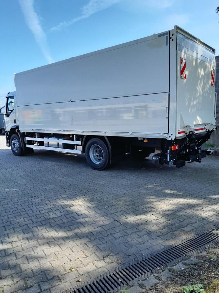 DAF XB 310 FA 18t Getränkeaufbau DAF XB 310 FA 18t Getränkeaufbau - משאית משקאות: תמונה 4 DAF XB 310 FA 18t Getränkeaufbau DAF XB 310 FA 18t Getränkeaufbau - משאית משקאות: תמונה 4