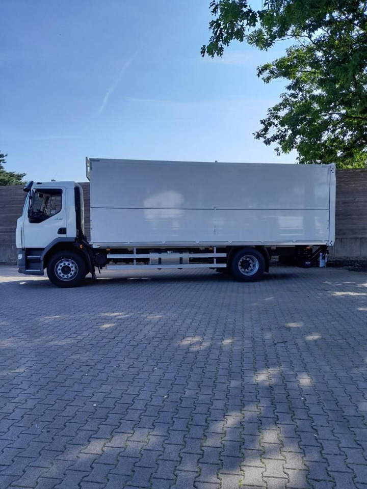 DAF XB 310 FA 18t Getränkeaufbau DAF XB 310 FA 18t Getränkeaufbau - משאית משקאות: תמונה 3 DAF XB 310 FA 18t Getränkeaufbau DAF XB 310 FA 18t Getränkeaufbau - משאית משקאות: תמונה 3