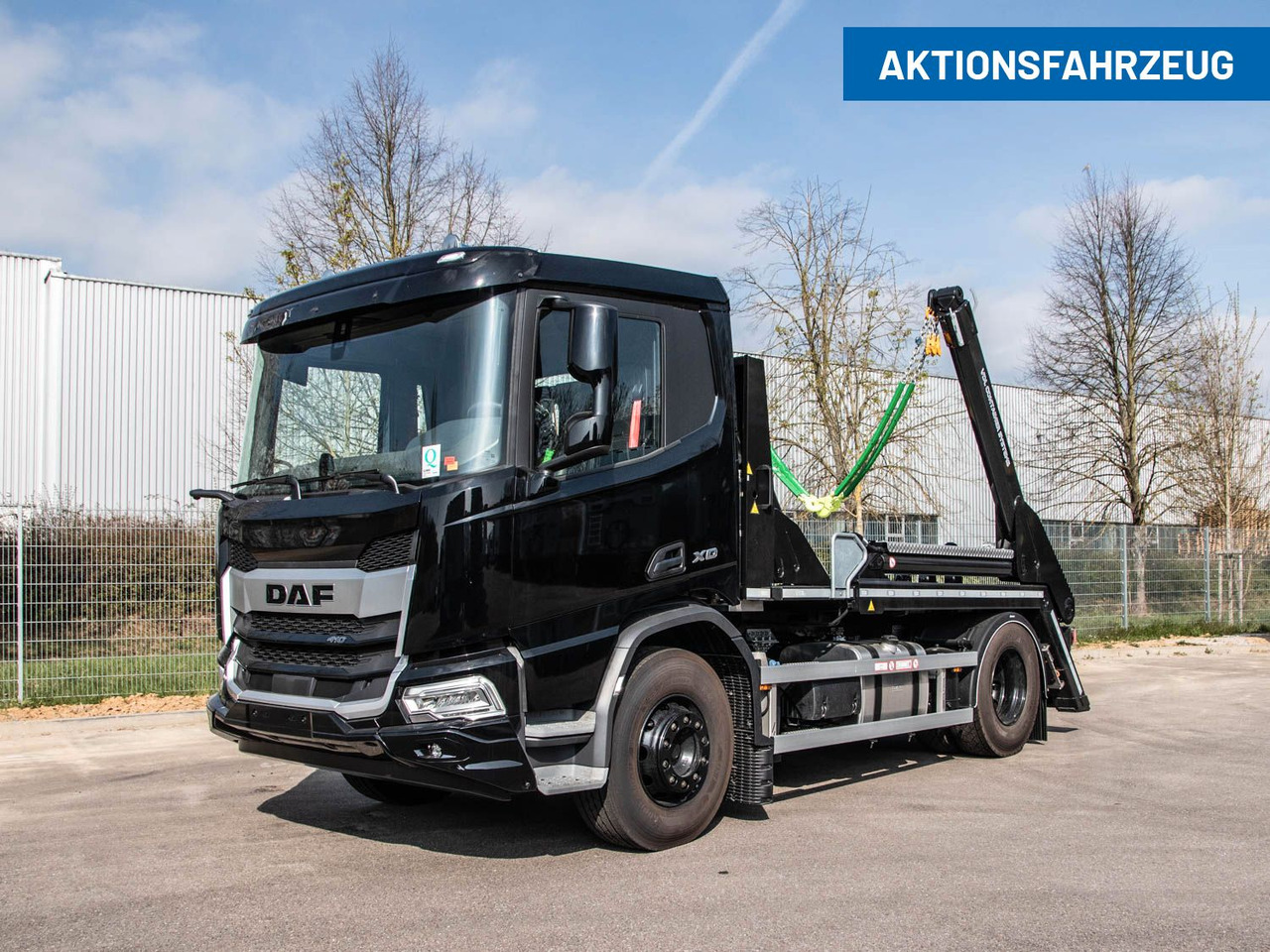 DAF XD 410 FA Absetzkipper DAF XD 410 FA Absetzkipper - משאית דילוג העמסה: תמונה 1 DAF XD 410 FA Absetzkipper DAF XD 410 FA Absetzkipper - משאית דילוג העמסה: תמונה 1