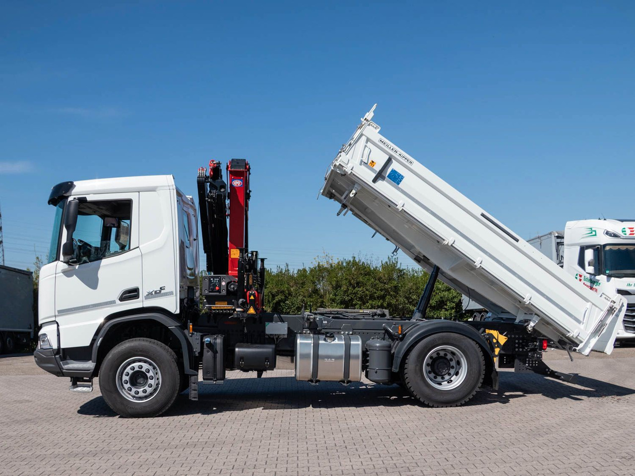 DAF XDC 370 FA Meiller Krankipper HMF DAF XDC 370 FA Meiller Krankipper HMF - מזהיר: תמונה 3 DAF XDC 370 FA Meiller Krankipper HMF DAF XDC 370 FA Meiller Krankipper HMF - מזהיר: תמונה 3