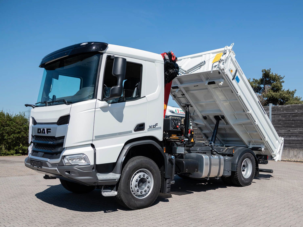 DAF XDC 370 FA Meiller Krankipper HMF DAF XDC 370 FA Meiller Krankipper HMF - מזהיר: תמונה 2 DAF XDC 370 FA Meiller Krankipper HMF DAF XDC 370 FA Meiller Krankipper HMF - מזהיר: תמונה 2