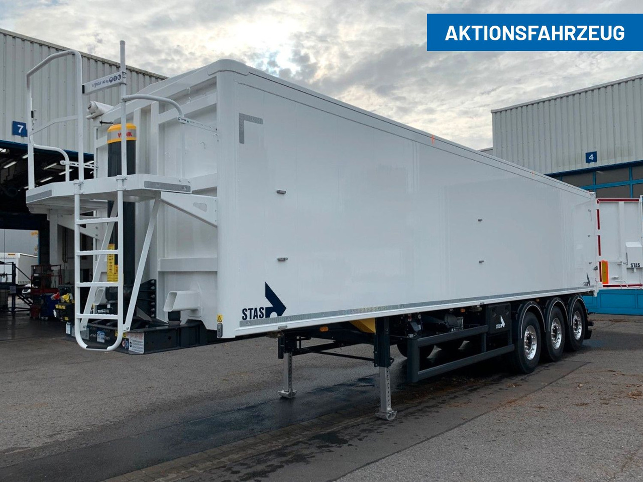 Stas agroSTAR 56,1 cbm Kippsattelauflieger Stas agroSTAR 56,1 cbm Kippsattelauflieger - סמיטריילר עם מזהיר: תמונה 1 Stas agroSTAR 56,1 cbm Kippsattelauflieger Stas agroSTAR 56,1 cbm Kippsattelauflieger - סמיטריילר עם מזהיר: תמונה 1