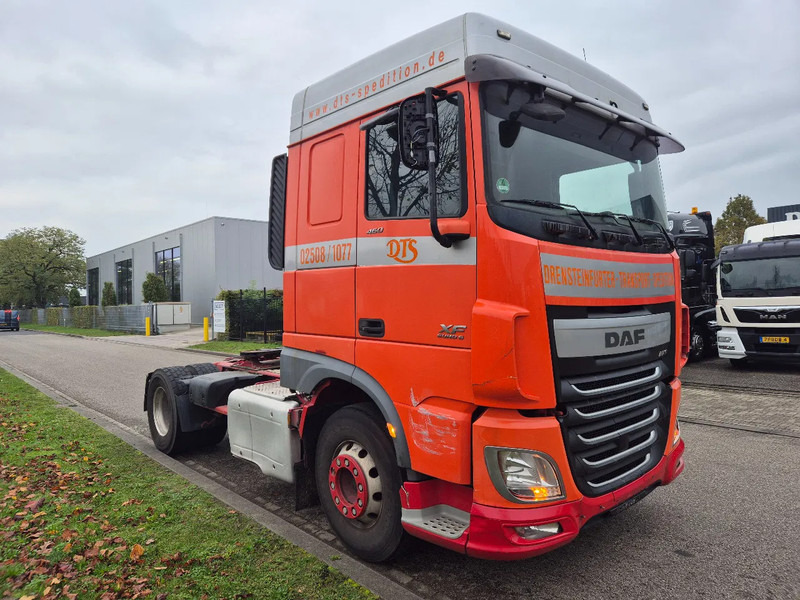 DAF XF 105.460 460 retarder - יחידת טרקטור: תמונה 2 DAF XF 105.460 460 retarder - יחידת טרקטור: תמונה 2