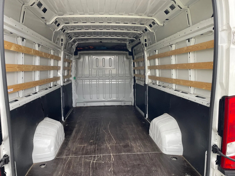 Peugeot Boxer 2.2 hdi 3-2021 L4 H2 airspring !!! - כלי רכב מסחרי עם לוח: תמונה 5 Peugeot Boxer 2.2 hdi 3-2021 L4 H2 airspring !!! - כלי רכב מסחרי עם לוח: תמונה 5