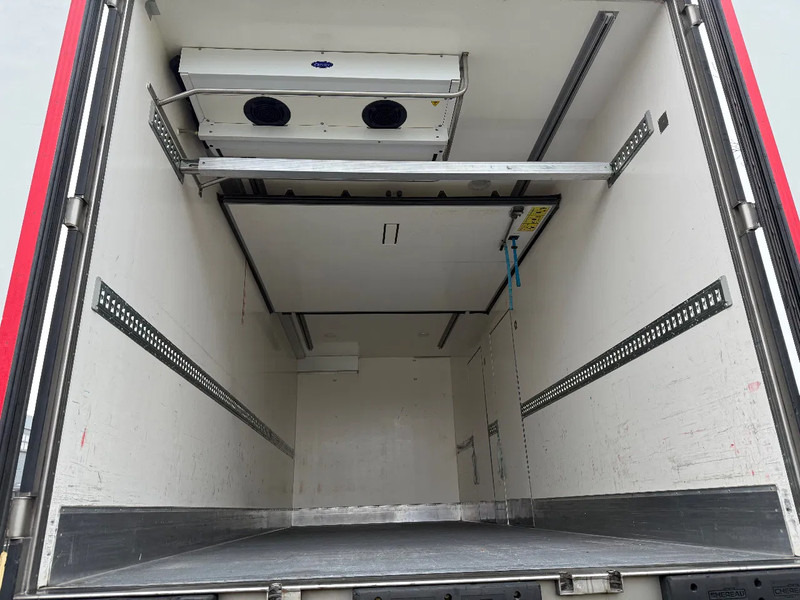 הַחכָּרָה Volvo FM 330 chereau 2015 + carrier 850 Volvo FM 330 chereau 2015 + carrier 850: תמונה 9