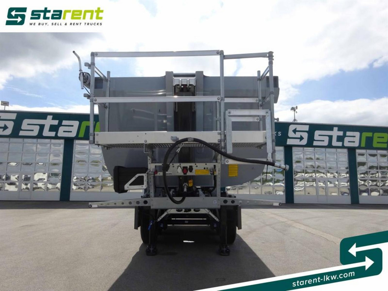Schmitz 3-Achs Kipper, 24m³, Liftachse, Alu-Felgen - סמיטריילר עם מזהיר: תמונה 2 Schmitz 3-Achs Kipper, 24m³, Liftachse, Alu-Felgen - סמיטריילר עם מזהיר: תמונה 2