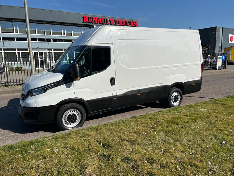 Iveco Daily 35 S 16V, Hi-Matic, 352 L H3, Airco, Camera - כלי רכב מסחרי עם לוח: תמונה 2 Iveco Daily 35 S 16V, Hi-Matic, 352 L H3, Airco, Camera - כלי רכב מסחרי עם לוח: תמונה 2