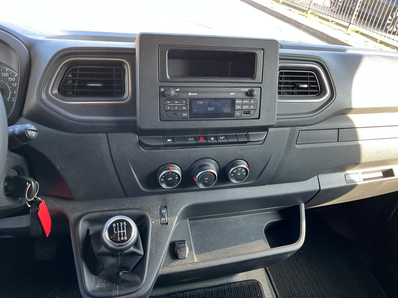 כלי רכב מסחרי עם לוח Renault Master 135,35 L3 H2, Zonneklep/Sun visor, Verstralers/Beam lights: תמונה 18