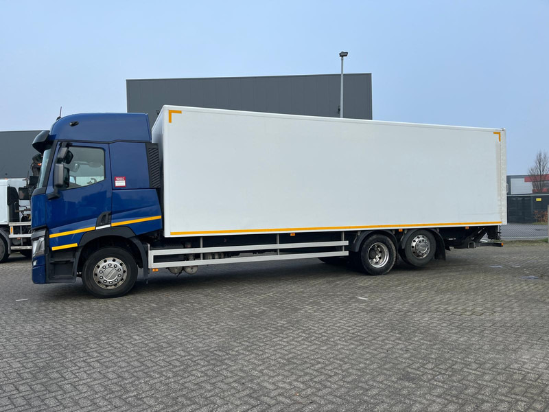 Renault T-11 SLEEPERCAB 380 P6X2 COMFORT - משאית תיבה: תמונה 3 Renault T-11 SLEEPERCAB 380 P6X2 COMFORT - משאית תיבה: תמונה 3