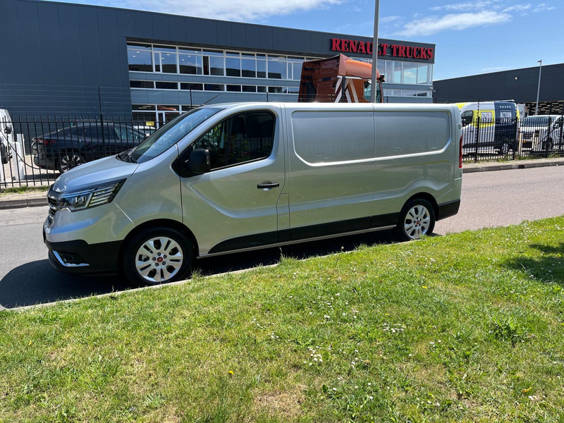 Renault Trafic E-Tech Red L2 H1, Airco, Nav, Camera - כלי רכב מסחרי קטן, כלי רכב מסחרי חשמלי: תמונה 2 Renault Trafic E-Tech Red L2 H1, Airco, Nav, Camera - כלי רכב מסחרי קטן, כלי רכב מסחרי חשמלי: תמונה 2