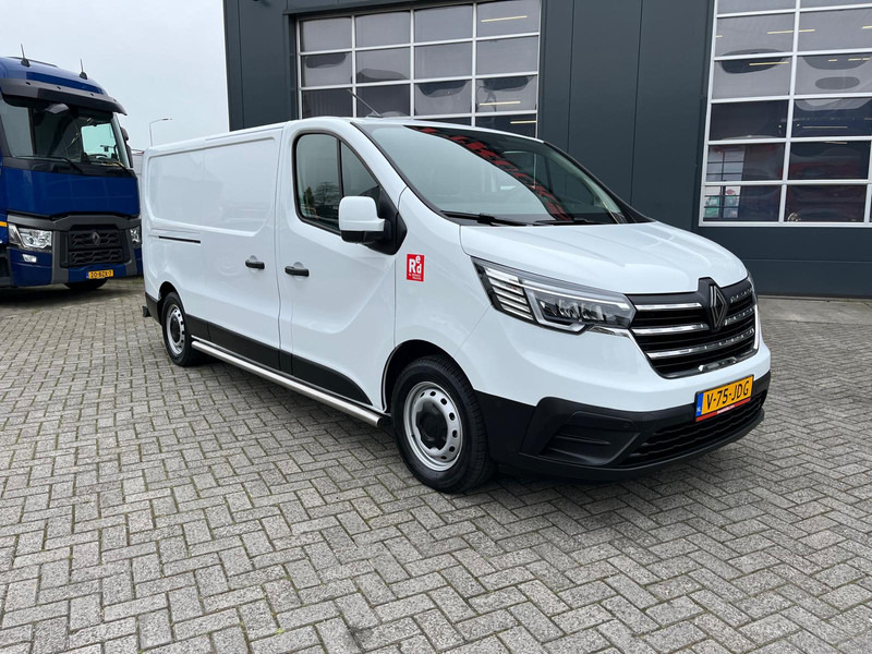 Renault Trafic E-Tech Red L2 H1, Nieuwstaat/New condition, Lees omschrijving/Read description - כלי רכב מסחרי קטן, כלי רכב מסחרי חשמלי: תמונה 5 Renault Trafic E-Tech Red L2 H1, Nieuwstaat/New condition, Lees omschrijving/Read description - כלי רכב מסחרי קטן, כלי רכב מסחרי חשמלי: תמונה 5
