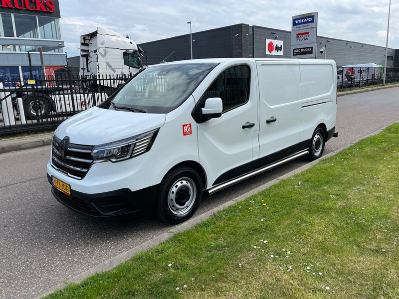 Renault Trafic E-Tech Red L2 H1, Nieuwstaat/New condition, Lees omschrijving/Read description - כלי רכב מסחרי קטן, כלי רכב מסחרי חשמלי: תמונה 1 Renault Trafic E-Tech Red L2 H1, Nieuwstaat/New condition, Lees omschrijving/Read description - כלי רכב מסחרי קטן, כלי רכב מסחרי חשמלי: תמונה 1