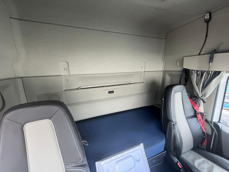 Volvo FH - יחידת טרקטור: תמונה 5 Volvo FH - יחידת טרקטור: תמונה 5