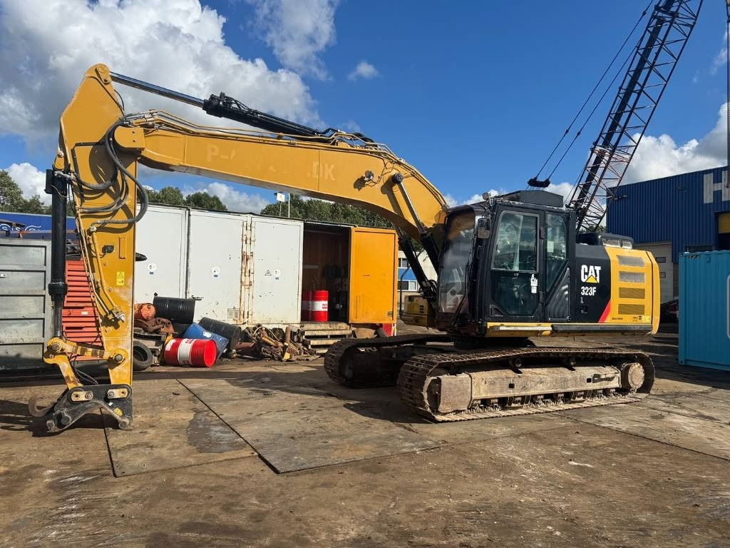CAT 323 F L - מחפר סורק: תמונה 2 CAT 323 F L - מחפר סורק: תמונה 2