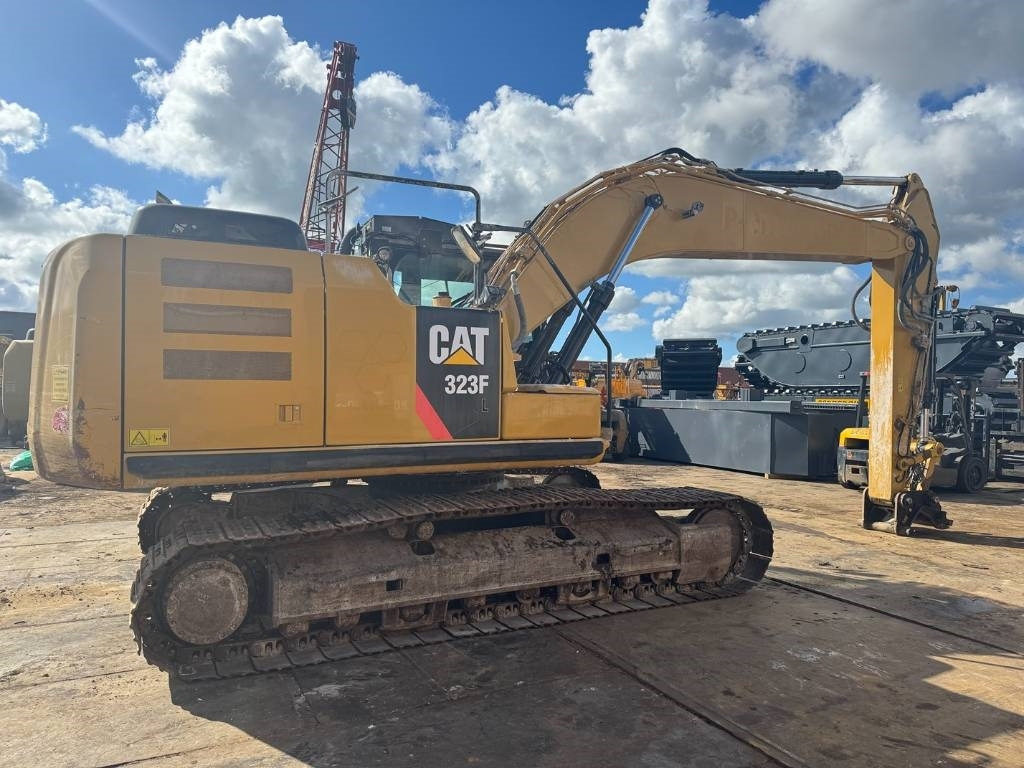 CAT 323 F L - מחפר סורק: תמונה 5 CAT 323 F L - מחפר סורק: תמונה 5
