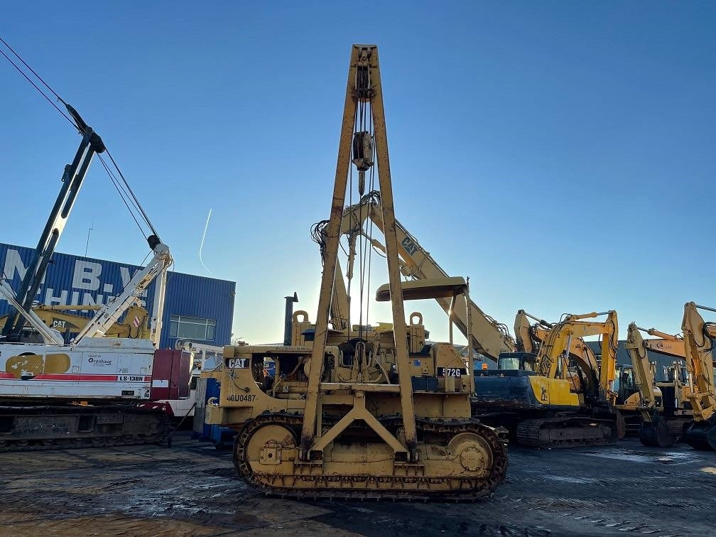 CAT 572 G - מניח צינורות: תמונה 2 CAT 572 G - מניח צינורות: תמונה 2