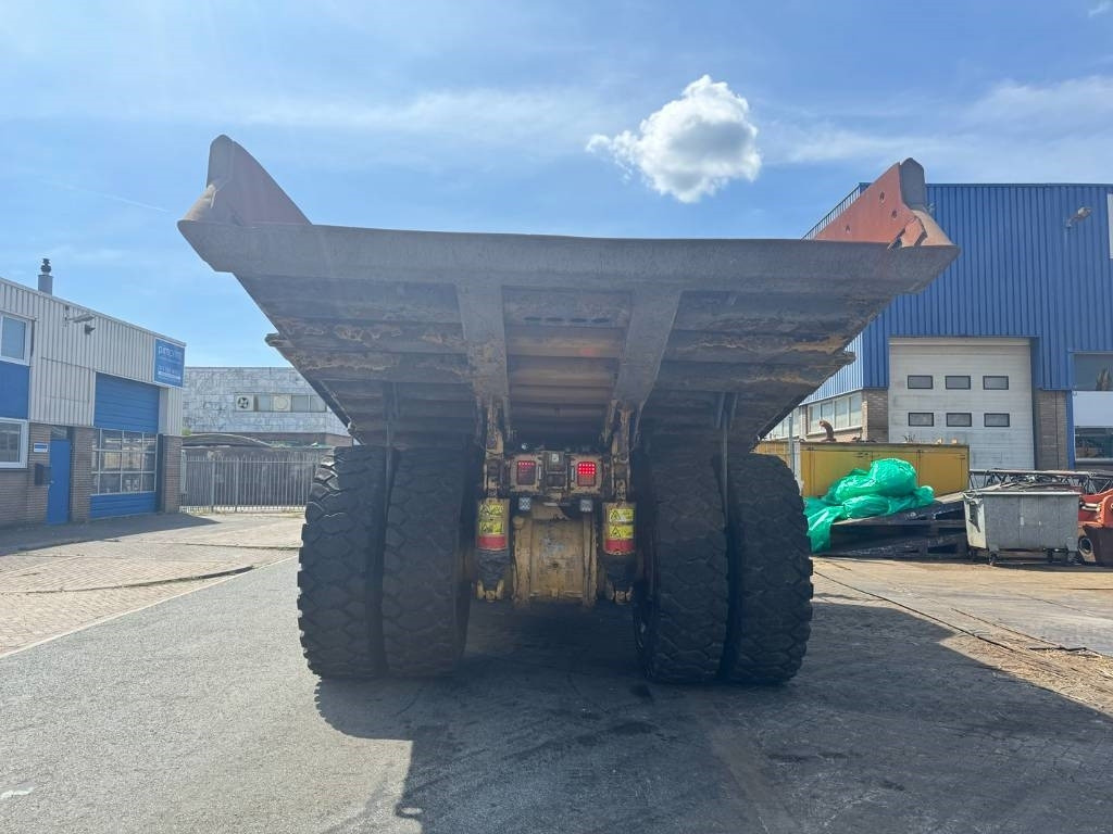 CAT 770 ( GERMAN MACHINE ) - משאית סלעים/ מסיר פסולת קשיח: תמונה 4 CAT 770 ( GERMAN MACHINE ) - משאית סלעים/ מסיר פסולת קשיח: תמונה 4