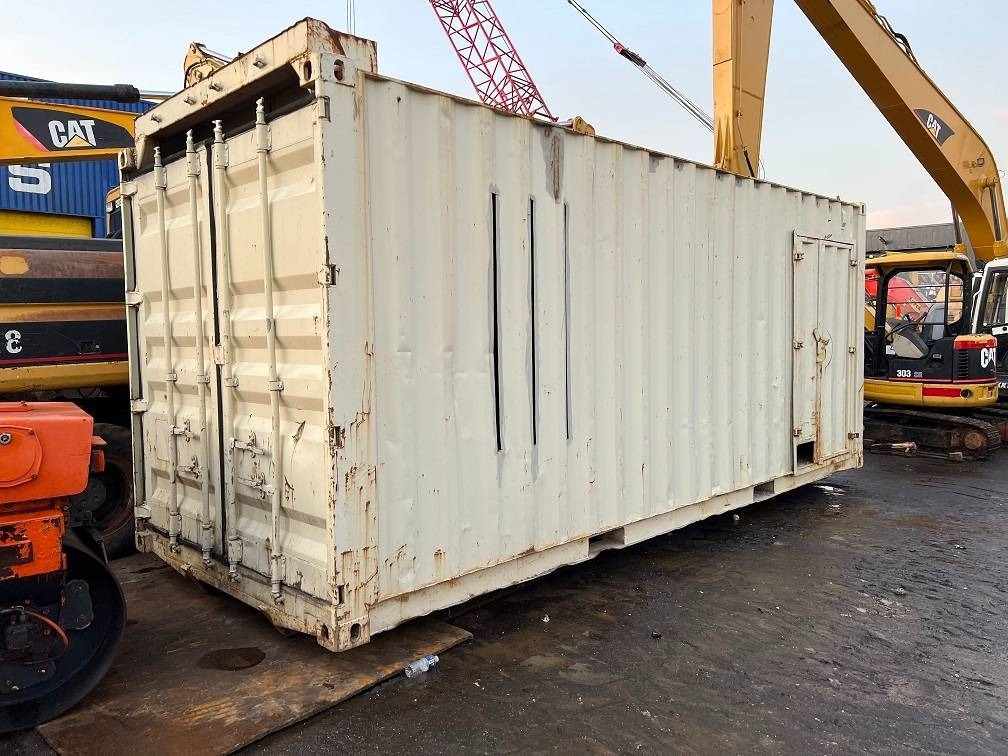 CAT C18 650kva generator - ערכת גנרטורים: תמונה 1 CAT C18 650kva generator - ערכת גנרטורים: תמונה 1