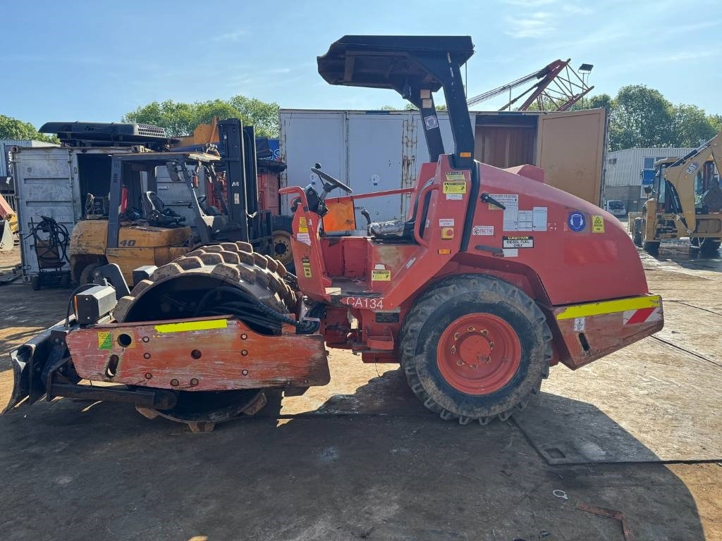 Dynapac CA 134 PD - מכבש משולב: תמונה 1 Dynapac CA 134 PD - מכבש משולב: תמונה 1