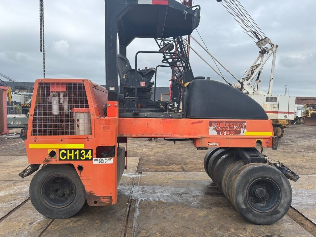 Dynapac CP 142 - רולר פניאומטי: תמונה 5 Dynapac CP 142 - רולר פניאומטי: תמונה 5