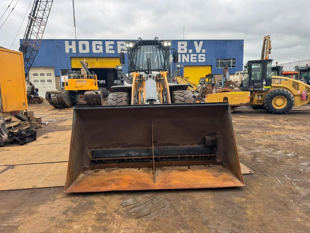 Liebherr L556 - מעמיס גלגלים: תמונה 3 Liebherr L556 - מעמיס גלגלים: תמונה 3