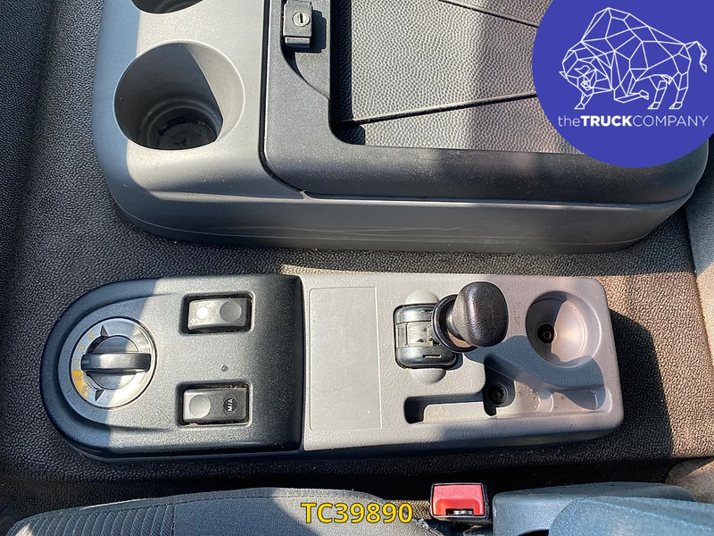 DAF LF 55 220 - משאית וילונות צד: תמונה 4 DAF LF 55 220 - משאית וילונות צד: תמונה 4