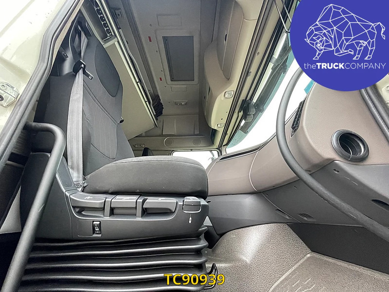 DAF XF 480 - יחידת טרקטור: תמונה 2 DAF XF 480 - יחידת טרקטור: תמונה 2