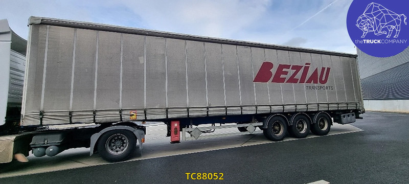 Fruehauf - סמיטריילר עם וילונות צד: תמונה 1 Fruehauf - סמיטריילר עם וילונות צד: תמונה 1